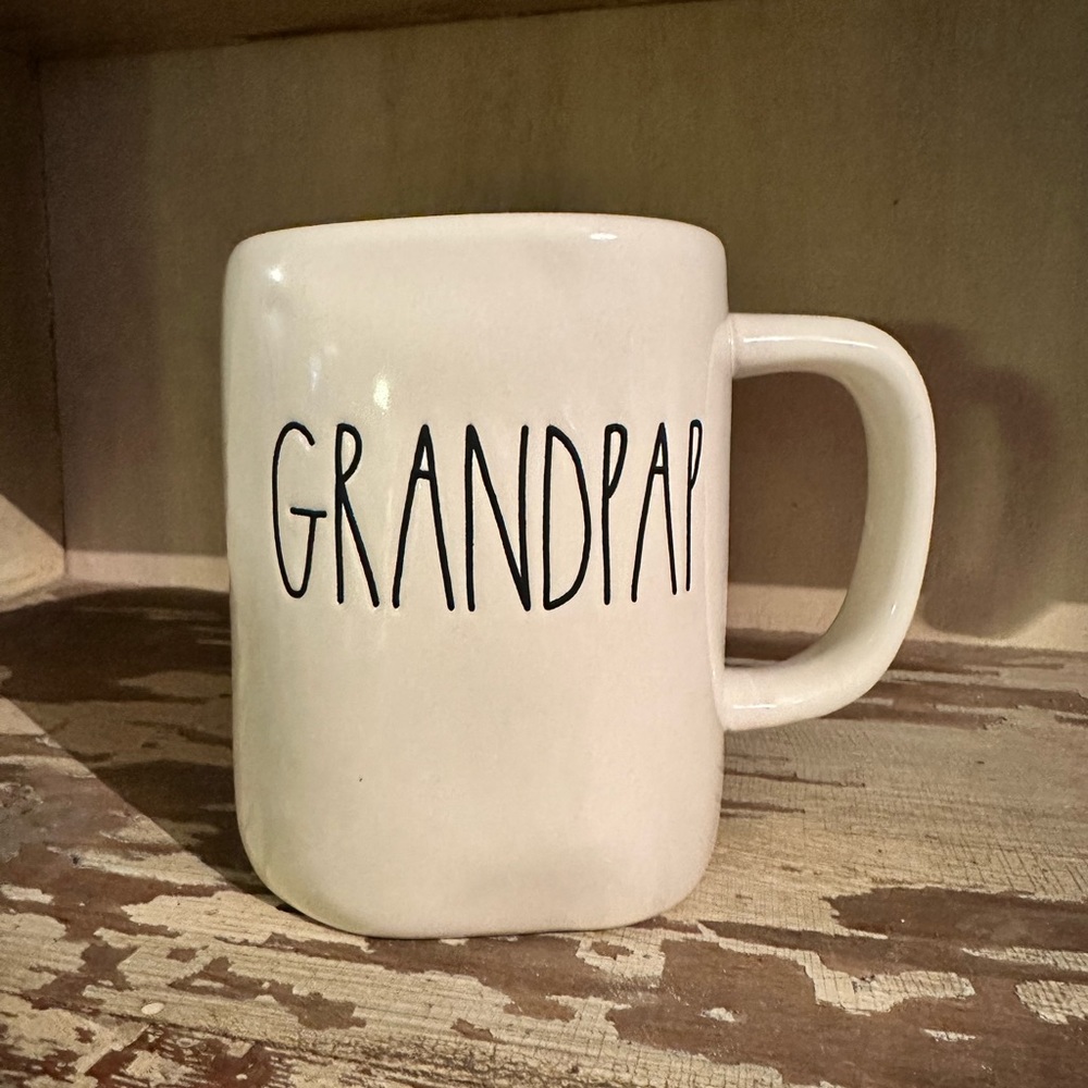 Rae Dunn GRANDPAP Mug